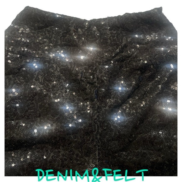 Tipsy Elves BLACK SEQUIN HIGH WAISTED LEGGINGS | NEW/NWOT!!🖤 - Picture 6 of 11